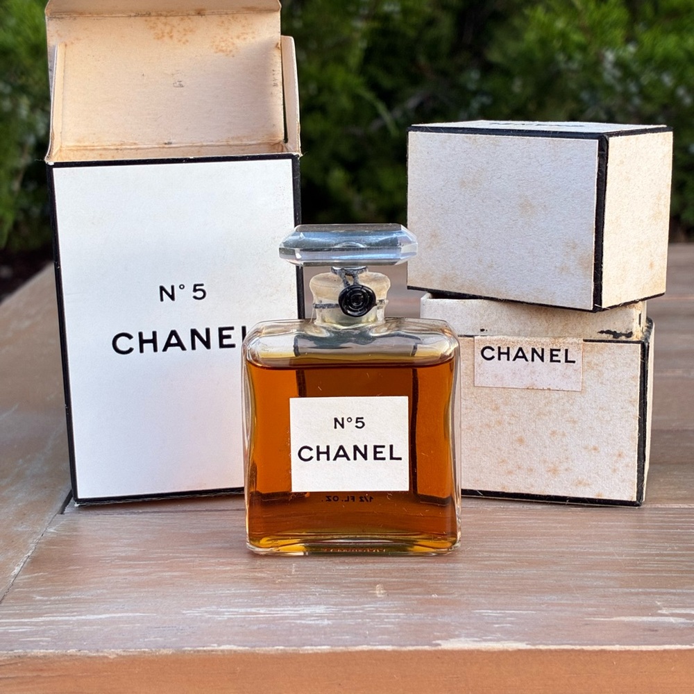 Vintage RARE 30’s Chanel No. 5 Pure Perfume Extrait 1/2 Oz Dot & Sealed